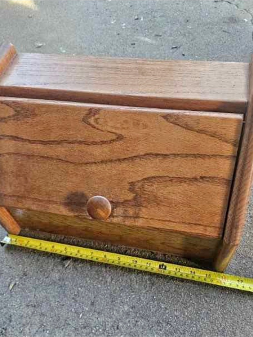 Solid Wood bread box with Round Knob - Warm Oak Tone